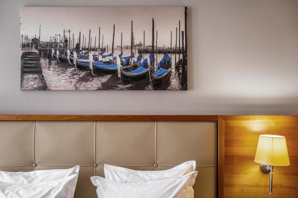 Отель CITYHOTEL Киев